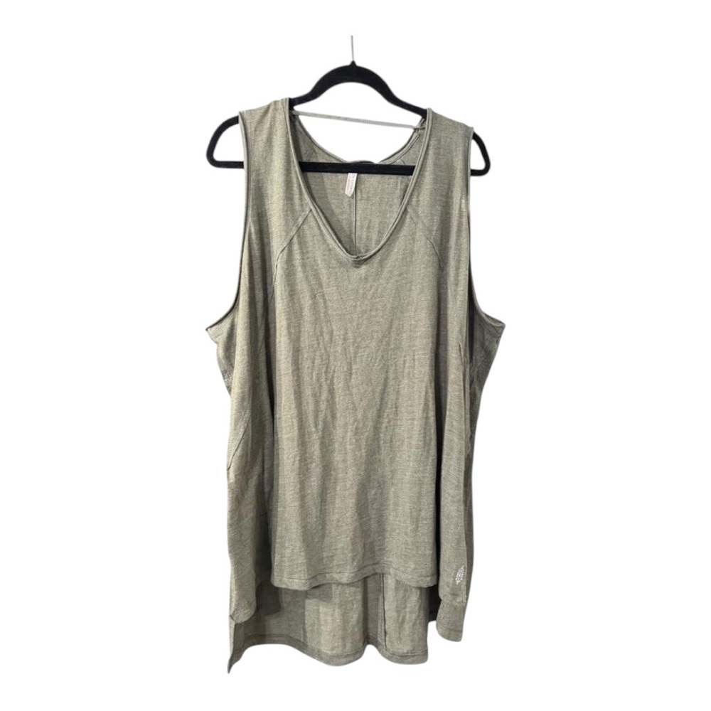 Free People Movement Size M moss green tank